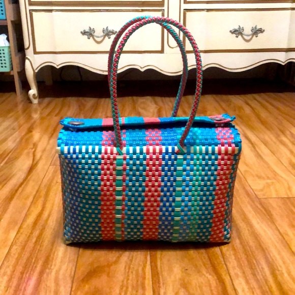 Woven basket bag - Picture 1 of 8